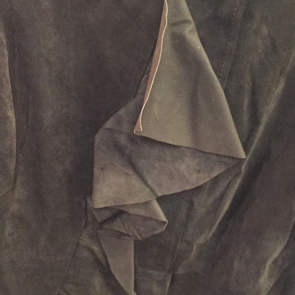 Tribal Jacket - Picture 3 of 4